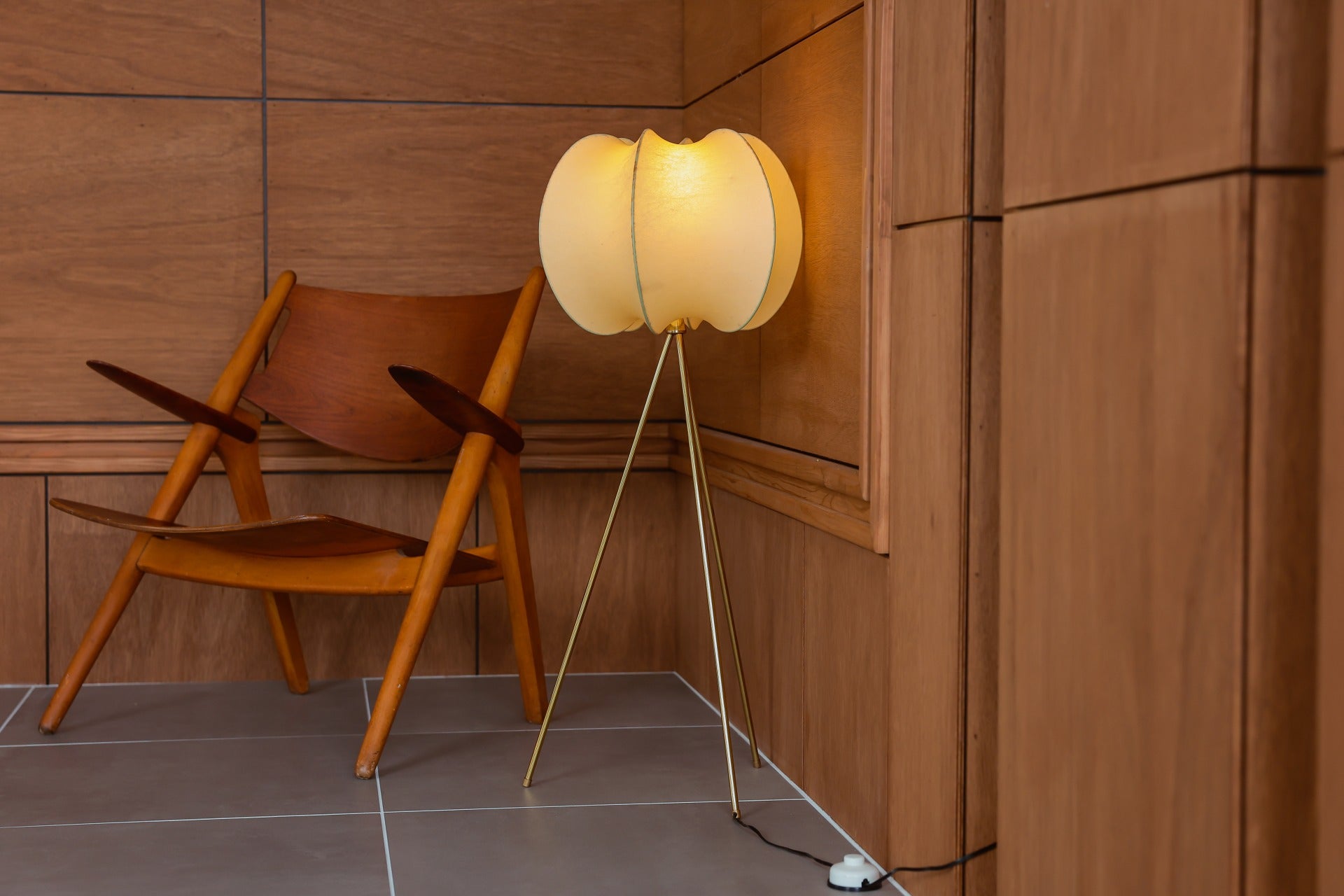 コクーン ランプ アンティーク オリジナル 1970s. コクーン ランプ アンティーク オリジナル 1970s.